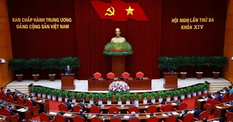 Bộ Chính trị: Kiên quyết chống lợi ích nhóm, bè phái, chạy chức, chạy quyền