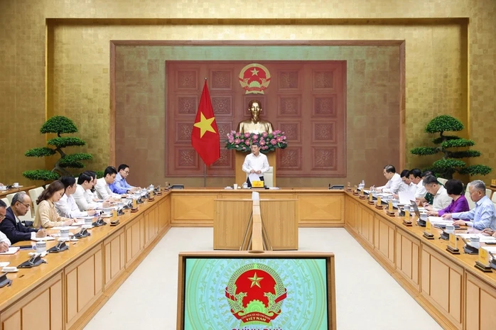 Bộ Chính trị ra quyết định về chức năng, nhiệm vụ, tổ chức bộ máy của Đảng ủy Chính phủ Bộ Chính trị ra quyết định về chức năng, nhiệm vụ, tổ chức bộ máy của Đảng ủy Chính phủ