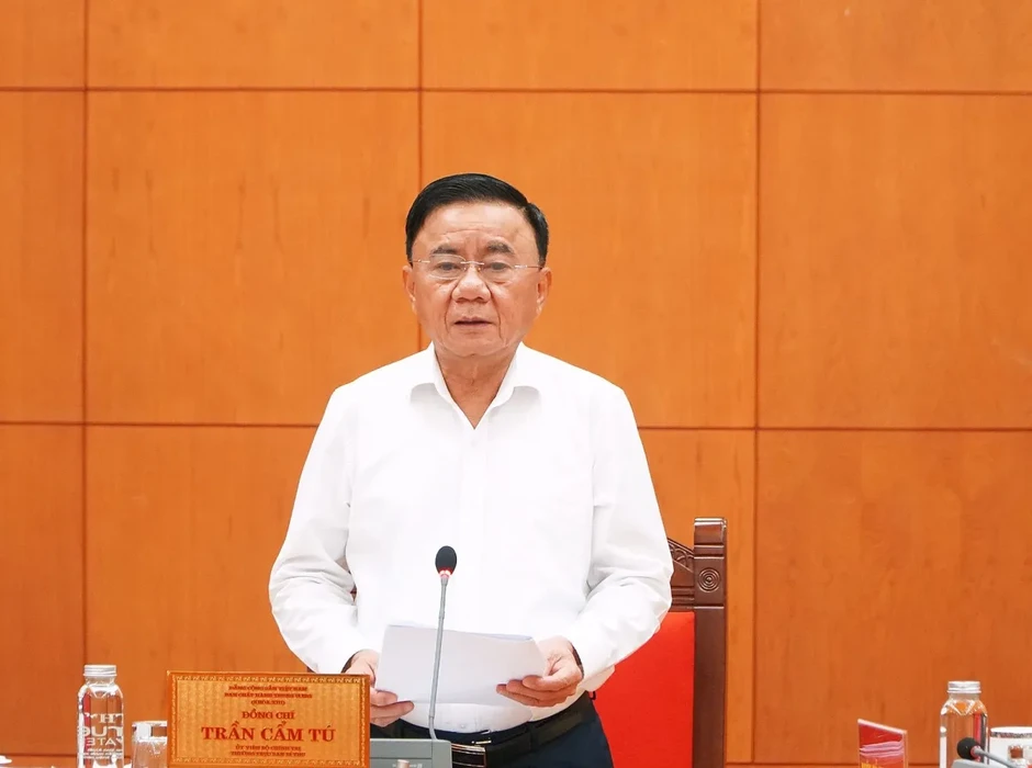 Bộ Chính trị: Xử lý nghiêm người đứng đầu thiếu trách nhiệm, bao che, cản trở việc xử lý tham nhũng Bộ Chính trị: Xử lý nghiêm người đứng đầu thiếu trách nhiệm, bao che, cản trở việc xử lý tham nhũng