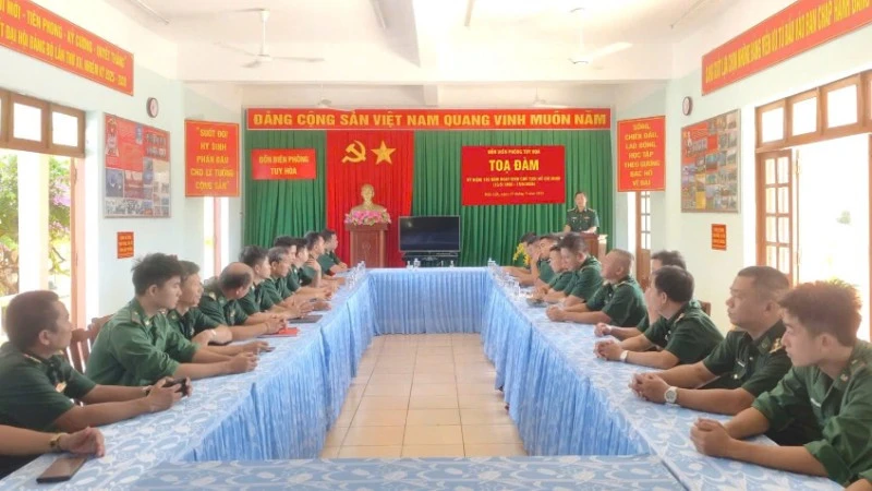 Bộ đội Biên phòng tỉnh Đắk Lắk tổ chức nhiều hoạt động kỷ niệm Ngày sinh Chủ tịch Hồ Chí Minh Bộ đội Biên phòng tỉnh Đắk Lắk tổ chức nhiều hoạt động kỷ niệm Ngày sinh Chủ tịch Hồ Chí Minh