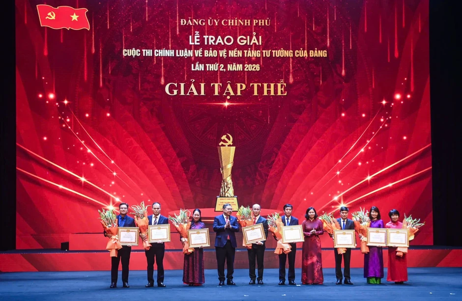 Bộ Nội vụ đạt 5 giải cuộc thi bảo vệ nền tảng tư tưởng của Đảng Bộ Nội vụ đạt 5 giải cuộc thi bảo vệ nền tảng tư tưởng của Đảng