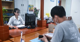 Bộ Nội vụ thông tin về lương viên chức chưa có chứng chỉ bồi dưỡng