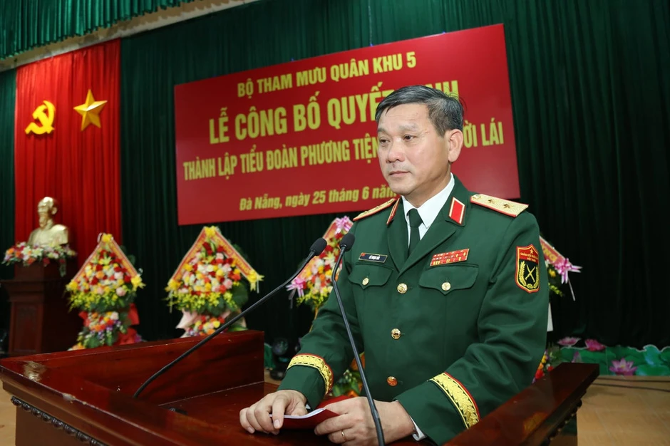Bộ Tham mưu Quân khu 5 công bố quyết định thành lập Tiểu đoàn Phương tiện không người lái Bộ Tham mưu Quân khu 5 công bố quyết định thành lập Tiểu đoàn Phương tiện không người lái