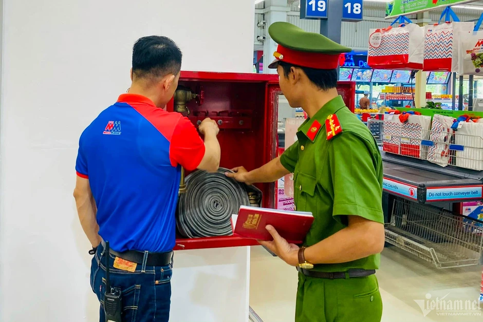 Bỏ thủ tục nghiệm thu phòng cháy, chữa cháy với công trình, phương tiện Bỏ thủ tục nghiệm thu phòng cháy, chữa cháy với công trình, phương tiện