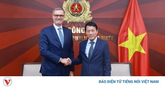 Bộ trưởng Bộ Công an Lương Tam Quang tiếp Đại sứ Cộng hòa Pháp tại Việt Nam