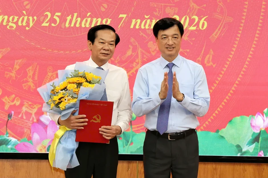 Bộ trưởng Bộ Nội vụ Đỗ Thanh Bình giữ chức Bí thư Thành ủy Cần Thơ Bộ trưởng Bộ Nội vụ Đỗ Thanh Bình giữ chức Bí thư Thành ủy Cần Thơ
