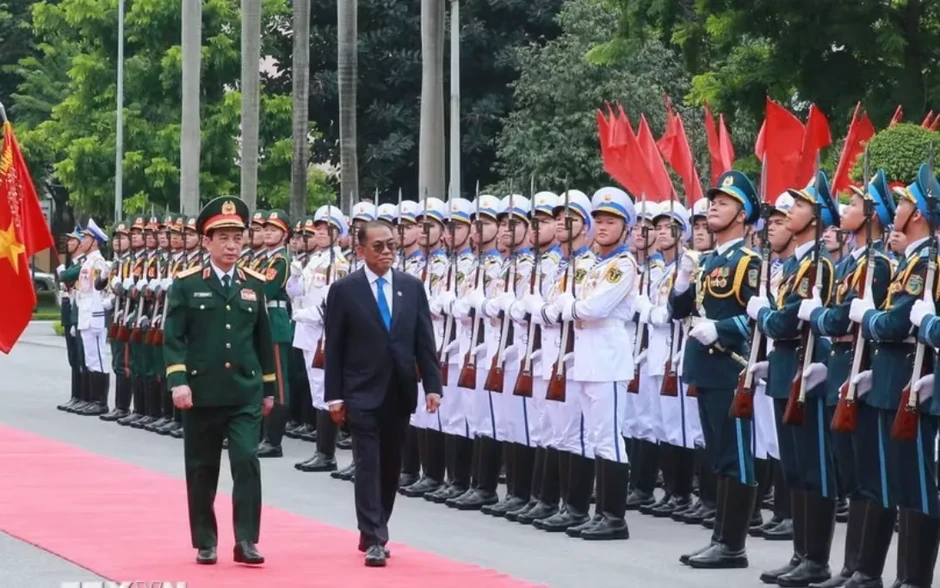 Bộ trưởng Bộ Quốc phòng Malaysia thăm chính thức Việt Nam Bộ trưởng Bộ Quốc phòng Malaysia thăm chính thức Việt Nam