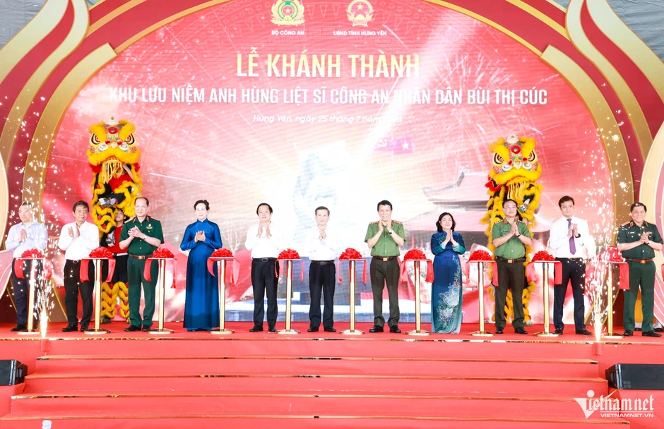 Bộ trưởng Công an: Khu lưu niệm Anh hùng Bùi Thị Cúc là địa chỉ đỏ có giá trị đặc biệt