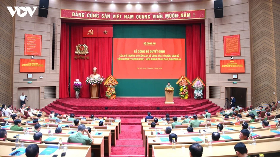 Bộ trưởng Lương Tam Quang dự lễ ra mắt Tổng công ty GTEL trực thuộc Bộ Công an Bộ trưởng Lương Tam Quang dự lễ ra mắt Tổng công ty GTEL trực thuộc Bộ Công an