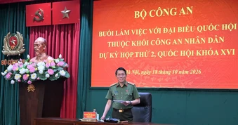 Bộ trưởng Lương Tam Quang làm việc với đại biểu Quốc hội thuộc khối Công an nhân dân dự Kỳ họp thứ 2, Quốc hội khóa XVI