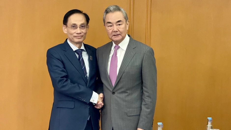 Bộ trưởng Ngoại giao Lê Hoài Trung gặp Bộ trưởng Ngoại giao Trung Quốc Vương Nghị Bộ trưởng Ngoại giao Lê Hoài Trung gặp Bộ trưởng Ngoại giao Trung Quốc Vương Nghị