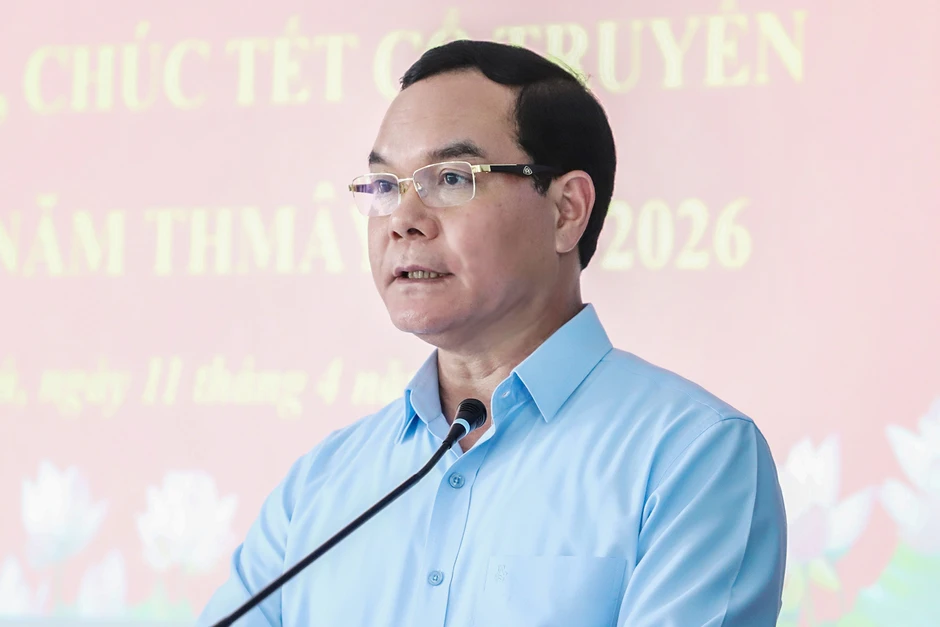 Bộ trưởng Nguyễn Đình Khang: 'Khối đại đoàn kết các dân tộc, tôn giáo được củng cố' Bộ trưởng Nguyễn Đình Khang: 'Khối đại đoàn kết các dân tộc, tôn giáo được củng cố'