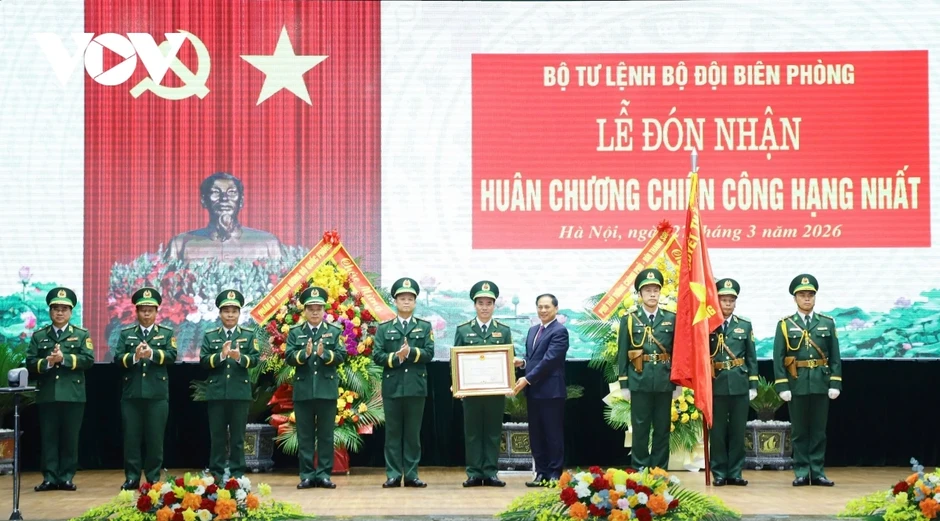 Bộ Tư lệnh Bộ đội Biên phòng nhận huân chương Chiến công hạng Nhất Bộ Tư lệnh Bộ đội Biên phòng nhận huân chương Chiến công hạng Nhất