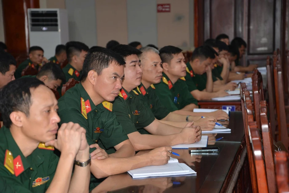 Bộ Tư lệnh Thủ đô Hà Nội khai mạc tập huấn cán bộ Ban Chỉ huy quân sự xã, phường năm 2026 Bộ Tư lệnh Thủ đô Hà Nội khai mạc tập huấn cán bộ Ban Chỉ huy quân sự xã, phường năm 2026