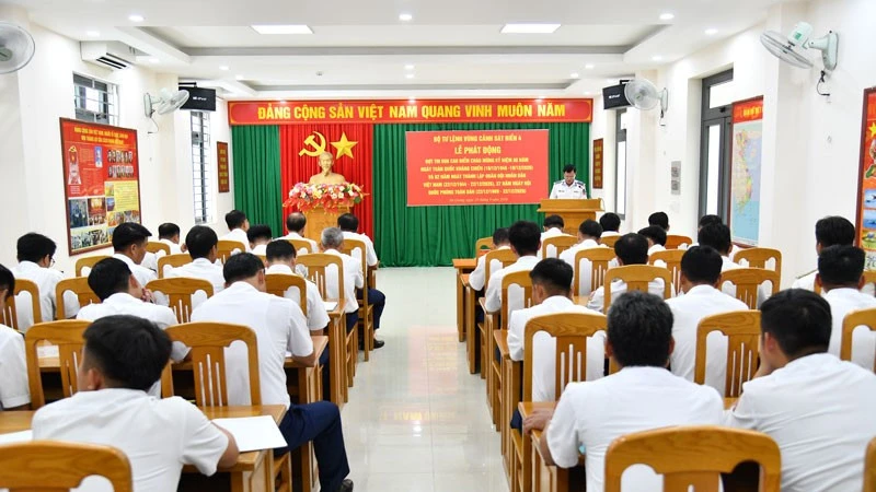 Bộ Tư lệnh Vùng Cảnh sát biển 4 phát động thi đua “80 ngày thi đua Quyết thắng - Viết tiếp bản hùng ca” Bộ Tư lệnh Vùng Cảnh sát biển 4 phát động thi đua “80 ngày thi đua Quyết thắng - Viết tiếp bản hùng ca”