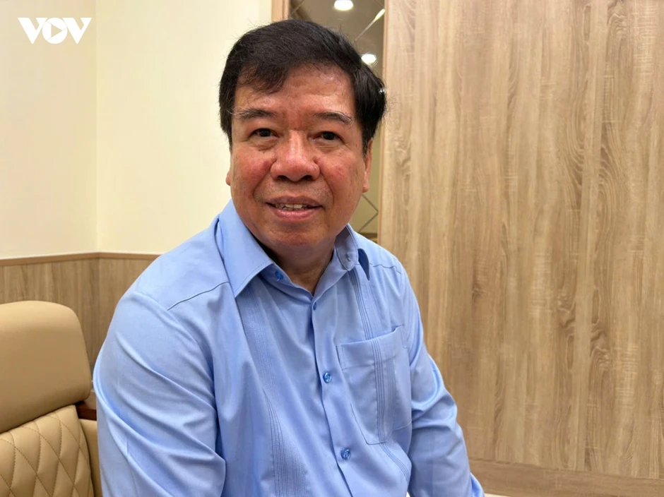 Bước phát triển trong bảo vệ nền tảng tư tưởng của Đảng Bước phát triển trong bảo vệ nền tảng tư tưởng của Đảng