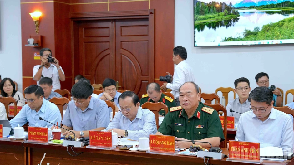 Cà Mau cần nỗ lực vượt khó để đạt tăng trưởng hai con số Cà Mau cần nỗ lực vượt khó để đạt tăng trưởng hai con số