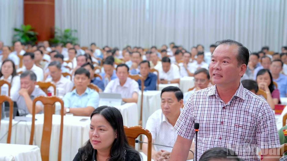 Cà Mau khơi thông điểm nghẽn mặt bằng, quyết tâm đưa các dự án trọng điểm về đích đúng hẹn Cà Mau khơi thông điểm nghẽn mặt bằng, quyết tâm đưa các dự án trọng điểm về đích đúng hẹn