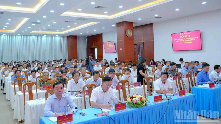 Cà Mau khơi thông điểm nghẽn mặt bằng, quyết tâm đưa các dự án trọng điểm về đích đúng hẹn Cà Mau khơi thông điểm nghẽn mặt bằng, quyết tâm đưa các dự án trọng điểm về đích đúng hẹn