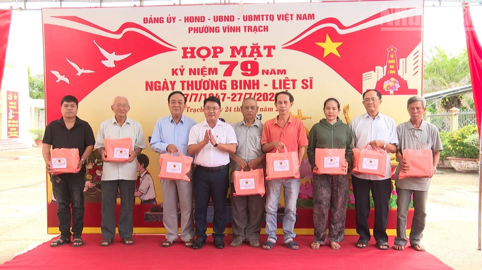 Cà Mau: Nhiều hoạt động ý nghĩa nhân kỷ niệm 79 năm Ngày Thương binh-Liệt sĩ