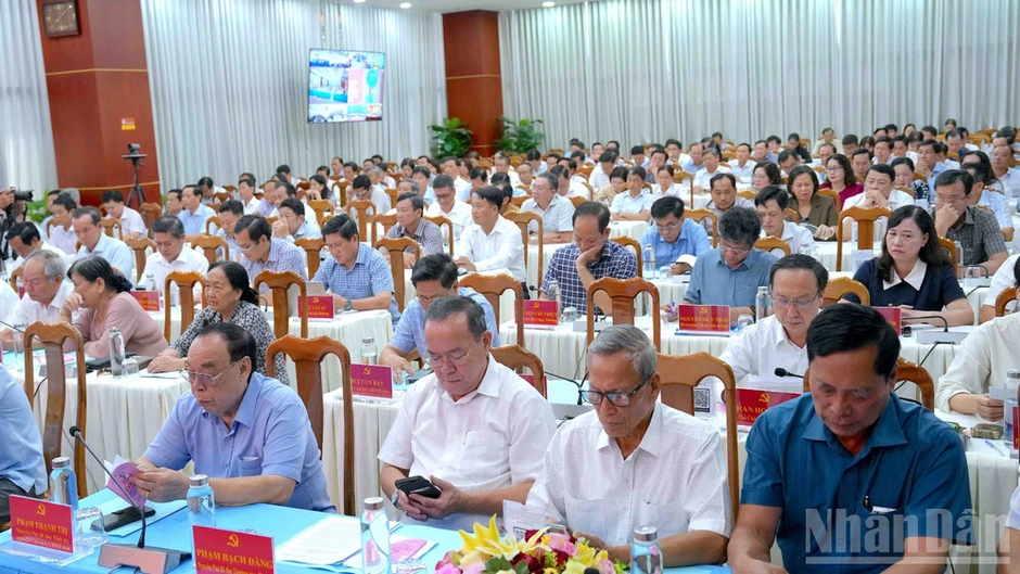 Cà Mau yêu cầu học theo Bác phải bằng sản phẩm, kết quả cụ thể Cà Mau yêu cầu học theo Bác phải bằng sản phẩm, kết quả cụ thể
