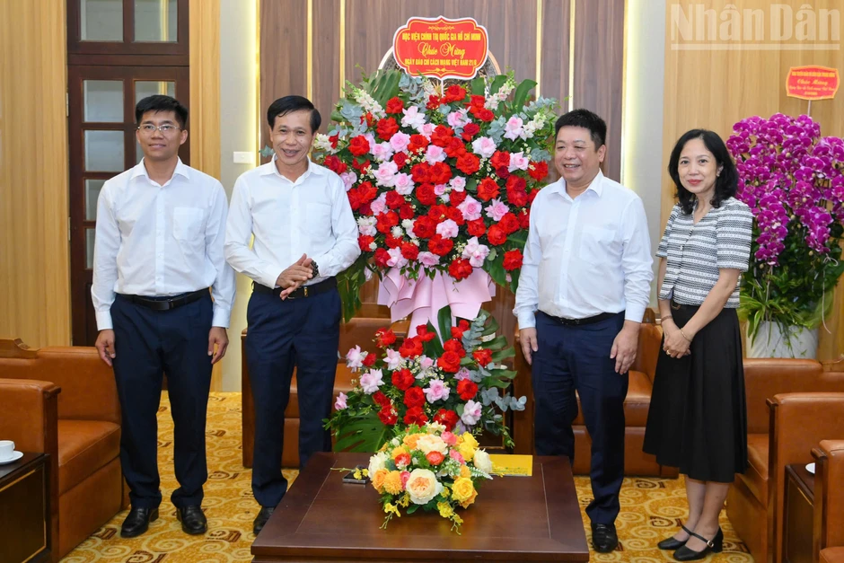 Các cơ quan, đơn vị chúc mừng Báo Nhân Dân nhân dịp 101 năm Ngày Báo chí Cách mạng Việt Nam Các cơ quan, đơn vị chúc mừng Báo Nhân Dân nhân dịp 101 năm Ngày Báo chí Cách mạng Việt Nam