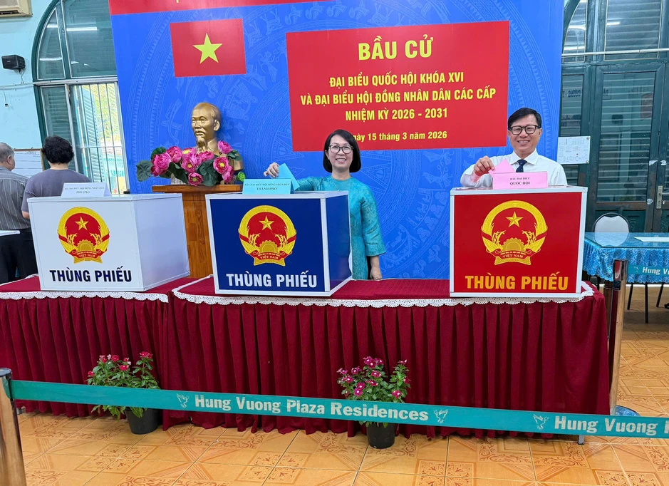 Các kiều bào tự hào khi được trực tiếp tham gia bỏ phiếu bầu cử
