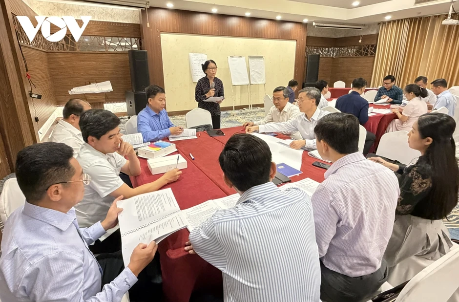 Các tân đại biểu Quốc hội bước vào nhiệm kỳ với niềm tin và khát vọng cống hiến Các tân đại biểu Quốc hội bước vào nhiệm kỳ với niềm tin và khát vọng cống hiến
