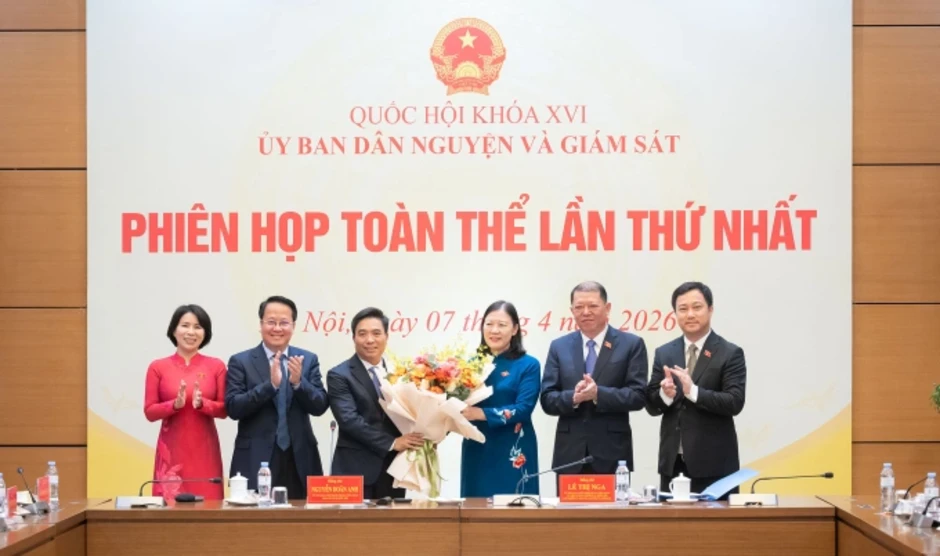 Các ủy ban của Quốc hội kiện toàn nhân sự Các ủy ban của Quốc hội kiện toàn nhân sự