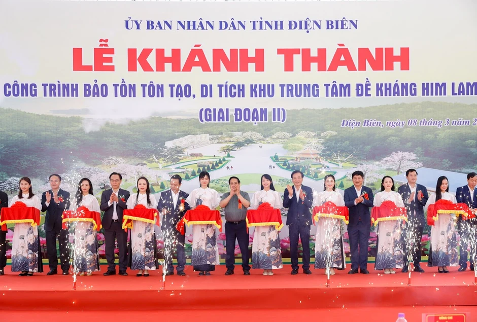 Cần biến núi rừng Tây Bắc trùng điệp thành của cải vật chất Cần biến núi rừng Tây Bắc trùng điệp thành của cải vật chất