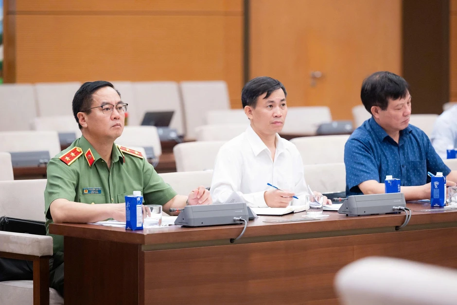 Cán bộ dám nghĩ, dám làm có thể được miễn trách nhiệm hình sự khi nào? Cán bộ dám nghĩ, dám làm có thể được miễn trách nhiệm hình sự khi nào?