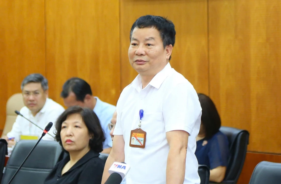 Cán bộ dôi dư sau khi sắp xếp thôn, tổ dân phố hưởng chế độ ra sao? Cán bộ dôi dư sau khi sắp xếp thôn, tổ dân phố hưởng chế độ ra sao?