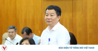 Cán bộ dôi dư sau khi sắp xếp thôn, tổ dân phố hưởng chế độ ra sao?
