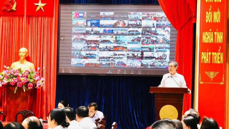 Cần cụ thể hóa thành chương trình hành động, nhiệm vụ cụ thể của Mặt trận và các tổ chức thành viên Cần cụ thể hóa thành chương trình hành động, nhiệm vụ cụ thể của Mặt trận và các tổ chức thành viên