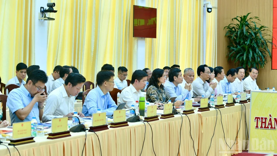 Cần Thơ cần xây dựng kịch bản tăng trưởng chi tiết, quyết liệt triển khai các dự án năng lượng trọng điểm Cần Thơ cần xây dựng kịch bản tăng trưởng chi tiết, quyết liệt triển khai các dự án năng lượng trọng điểm