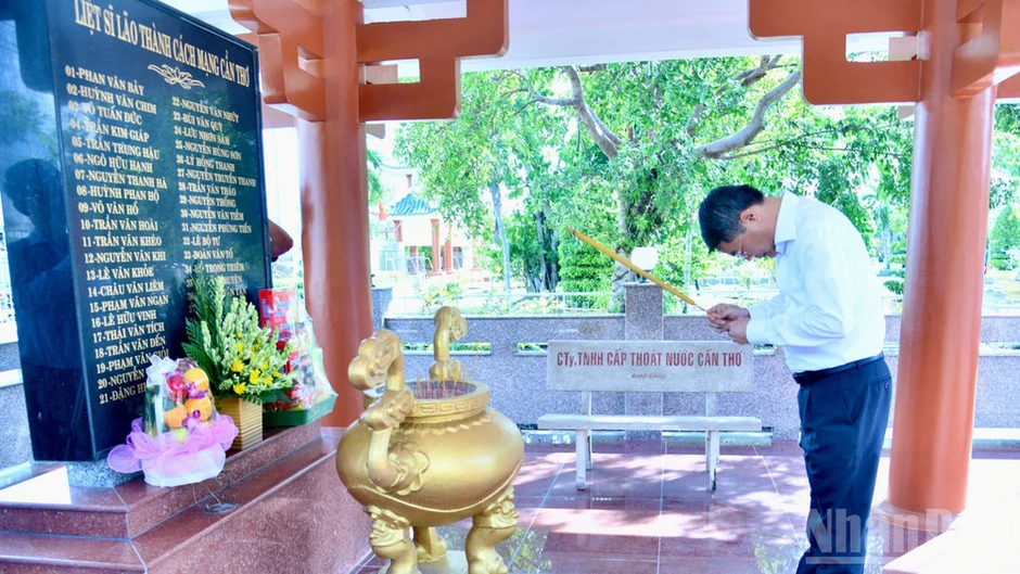 Cần Thơ cần xây dựng kịch bản tăng trưởng chi tiết, quyết liệt triển khai các dự án năng lượng trọng điểm Cần Thơ cần xây dựng kịch bản tăng trưởng chi tiết, quyết liệt triển khai các dự án năng lượng trọng điểm