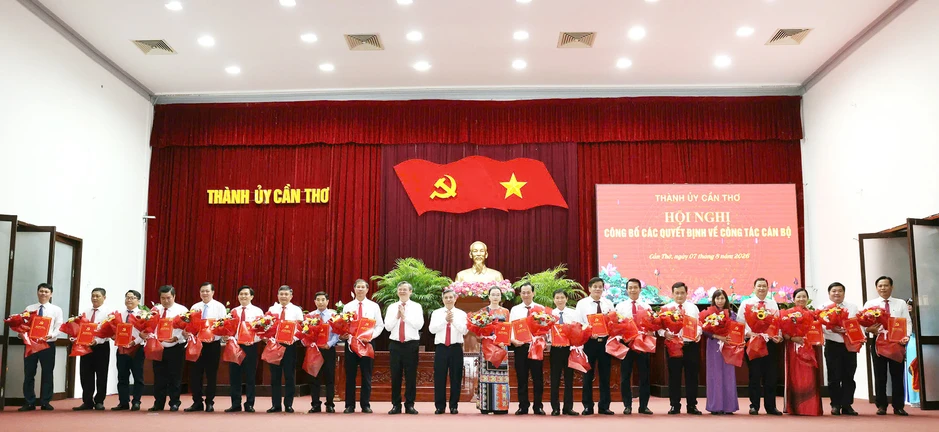 Cần Thơ điều động 60 cán bộ, Phó chủ tịch UBND TP làm Bí thư phường Ninh Kiều Cần Thơ điều động 60 cán bộ, Phó chủ tịch UBND TP làm Bí thư phường Ninh Kiều