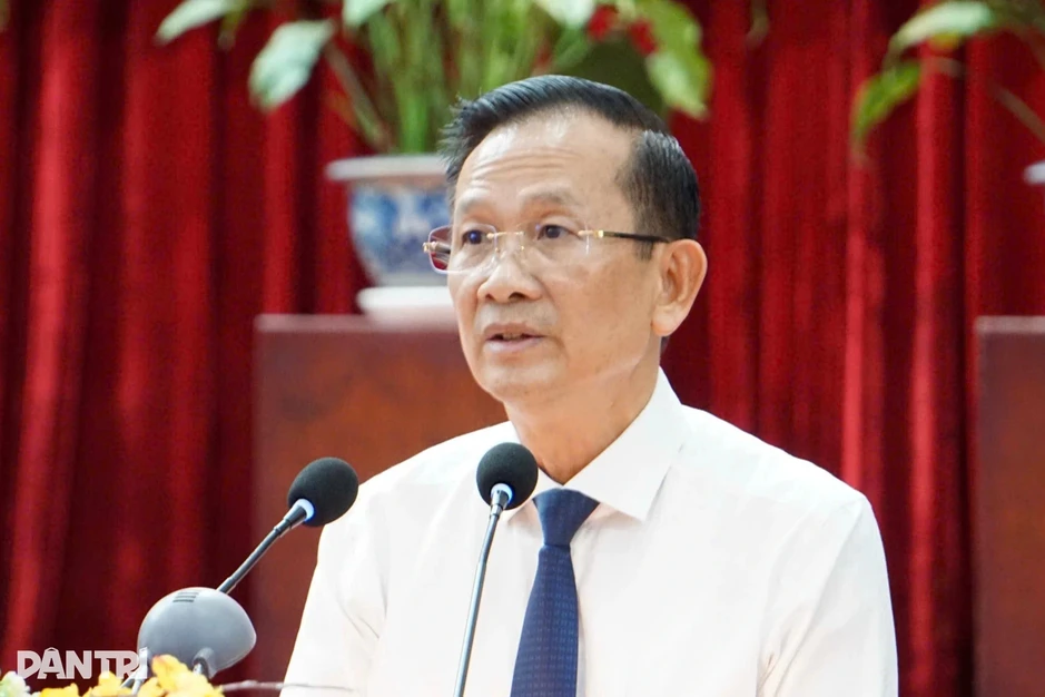Cần Thơ điều động, bổ nhiệm nhân sự quy mô lớn nhất kể từ sau sáp nhập Cần Thơ điều động, bổ nhiệm nhân sự quy mô lớn nhất kể từ sau sáp nhập