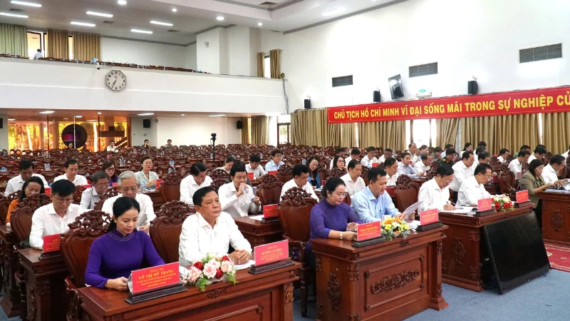Cần Thơ: GDRP 6 tháng đầu năm ước tăng 6,7% so với cùng kỳ Cần Thơ: GDRP 6 tháng đầu năm ước tăng 6,7% so với cùng kỳ