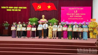 Cần Thơ họp mặt kỷ niệm 51 năm Ngày Giải phóng miền nam, thống nhất đất nước