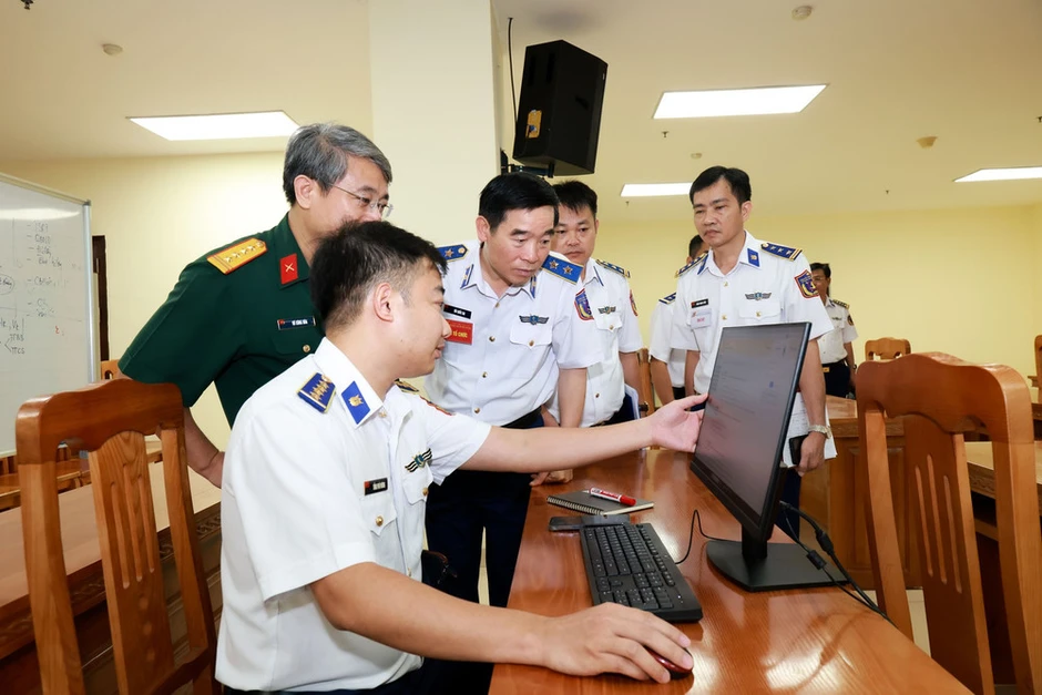 Cảnh sát biển Việt Nam khai mạc Hội thi báo cáo viên giỏi năm 2026 Cảnh sát biển Việt Nam khai mạc Hội thi báo cáo viên giỏi năm 2026