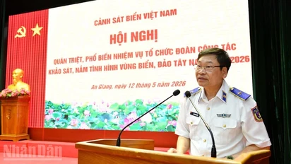 Cảnh sát biển Việt Nam khảo sát, nắm tình hình tại vùng biển đảo Tây Nam
