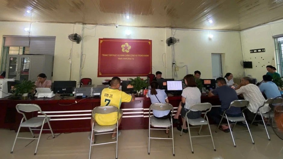 Cao Bằng: Tháo gỡ “nút thắt” nhân lực và bài toán chuyển đổi số ở cơ sở Cao Bằng: Tháo gỡ “nút thắt” nhân lực và bài toán chuyển đổi số ở cơ sở