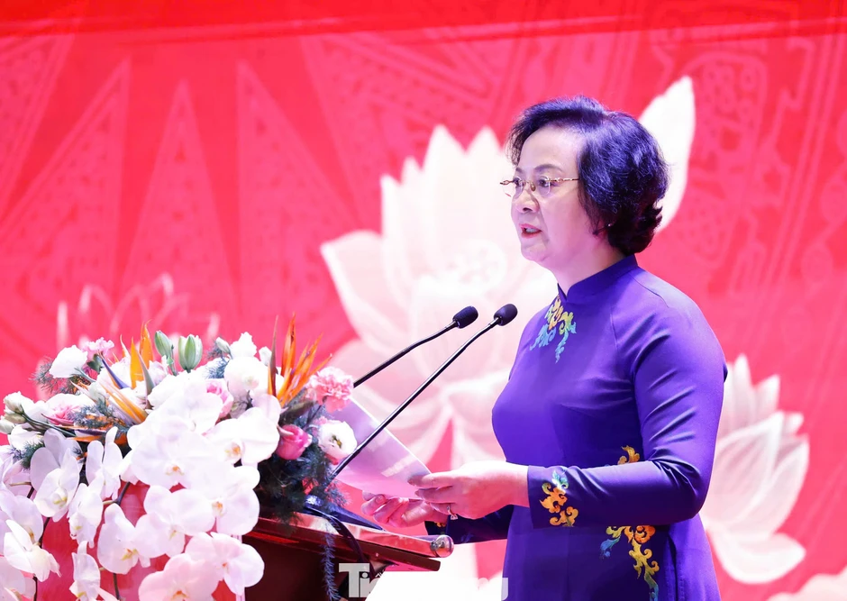 Cắt thủ tục hành chính giúp giảm 23 nghìn tỷ chi phí mỗi năm Cắt thủ tục hành chính giúp giảm 23 nghìn tỷ chi phí mỗi năm