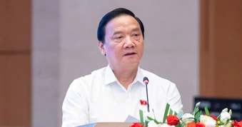 Chấp nhận rủi ro có kiểm soát, bỏ tư duy "không quản được thì cấm"