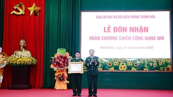 Chỉ huy trưởng Ban chỉ huy Bộ đội Biên phòng tỉnh Thanh Hóa được tặng thưởng Huân chương chiến công hạng nhì