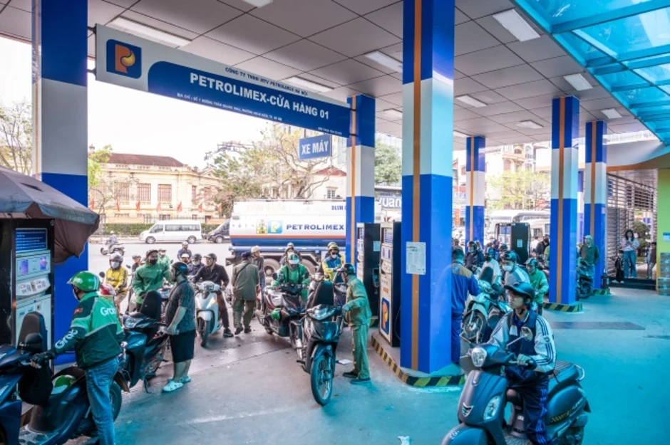 Chính phủ bãi bỏ 184 thủ tục hành chính và 890 điều kiện kinh doanh Chính phủ bãi bỏ 184 thủ tục hành chính và 890 điều kiện kinh doanh