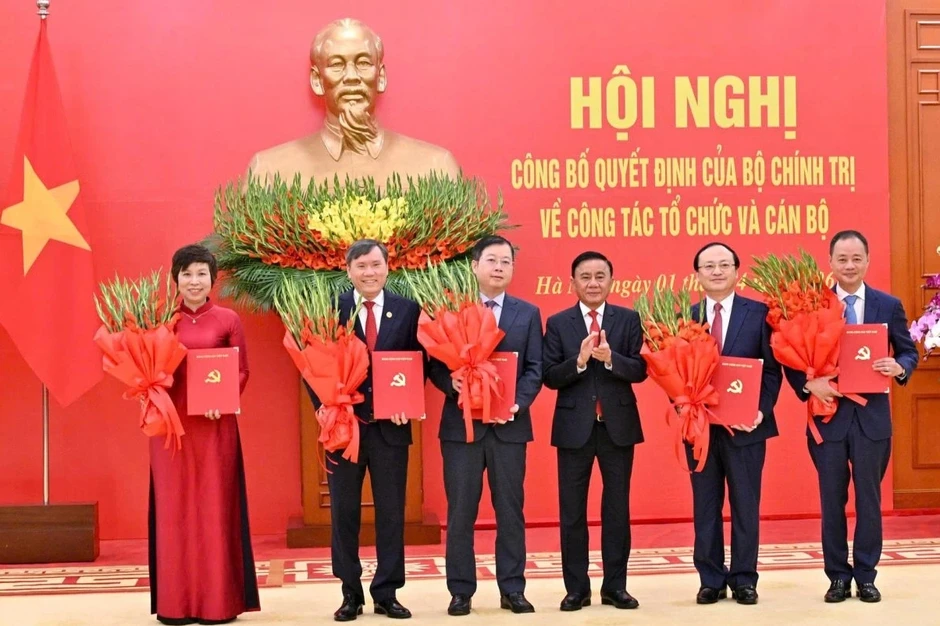 Chính phủ bãi bỏ toàn bộ nghị định về cơ cấu tổ chức của VTV, TinVina, TTXVN Chính phủ bãi bỏ toàn bộ nghị định về cơ cấu tổ chức của VTV, TinVina, TTXVN