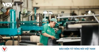 Chính phủ chỉ đạo tiếp tục hoàn thiện cơ chế điều hành thị trường xăng dầu
