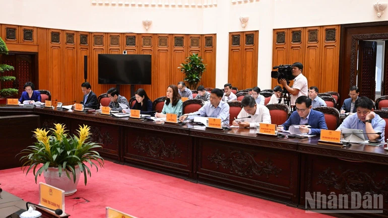 Chủ động đáp ứng đủ nhu cầu xăng dầu cho sản xuất, kinh doanh và tiêu dùng